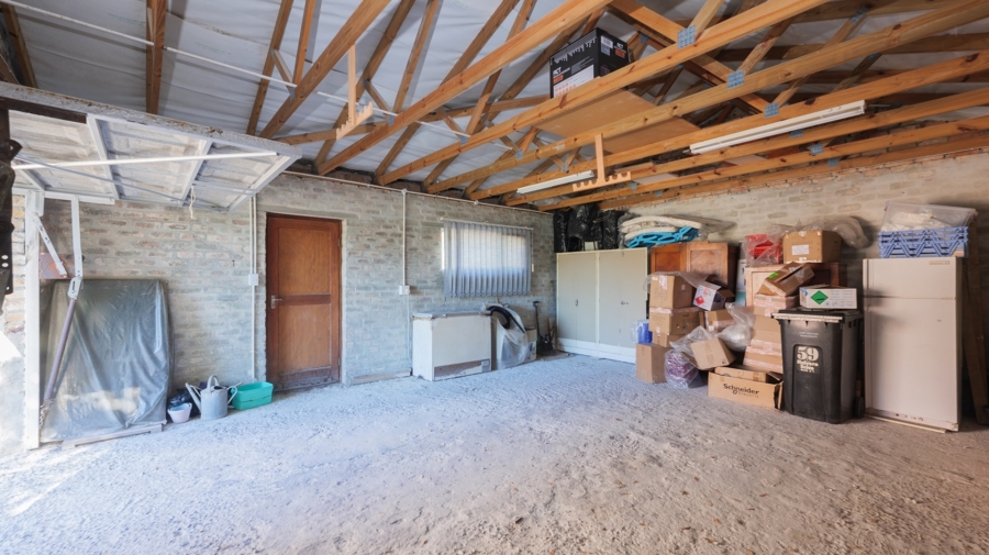 3 Bedroom Property for Sale in Struisbaai Western Cape